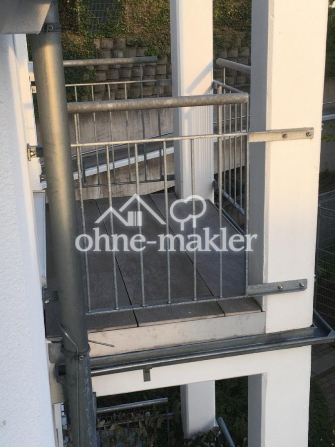 1 von 2 kleinen Balkonen SZ/AZ