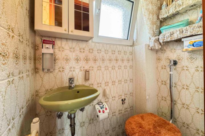Gäste-WC EG