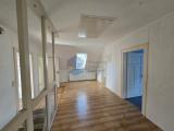Altbau OG Flur 