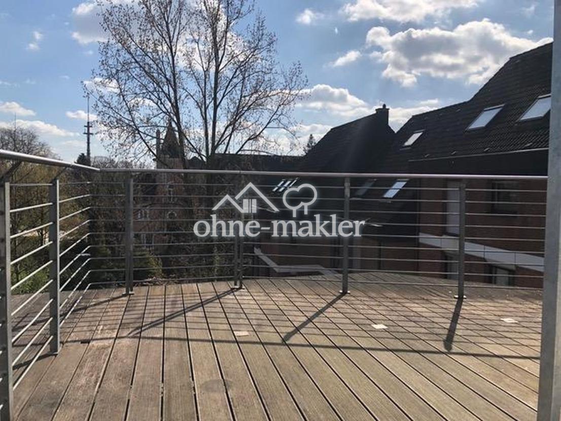 Dachterrasse DG