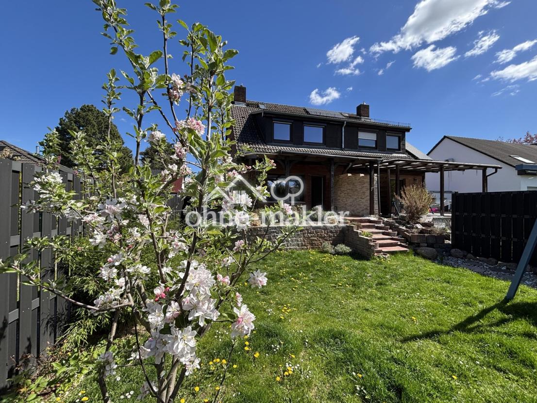 Gartenblick aufs Haus