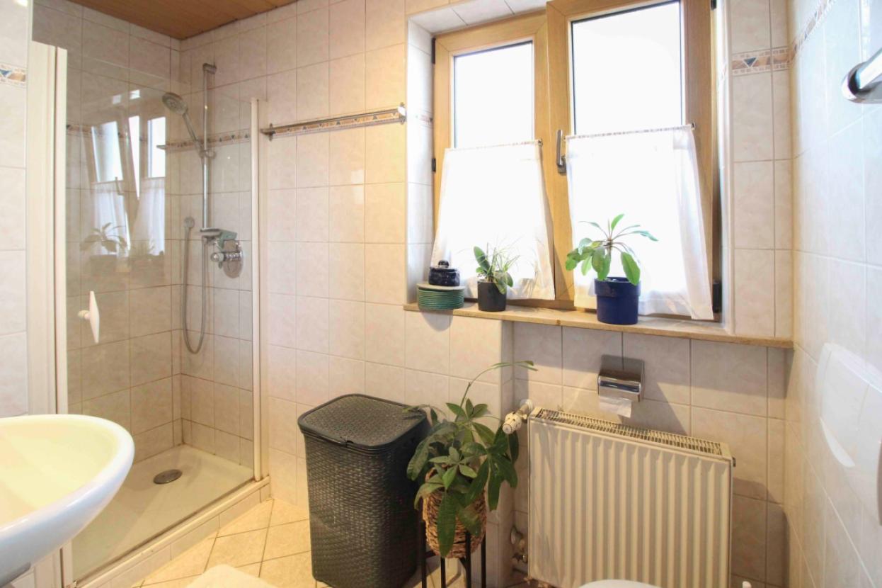 Badezimmer 1.OG