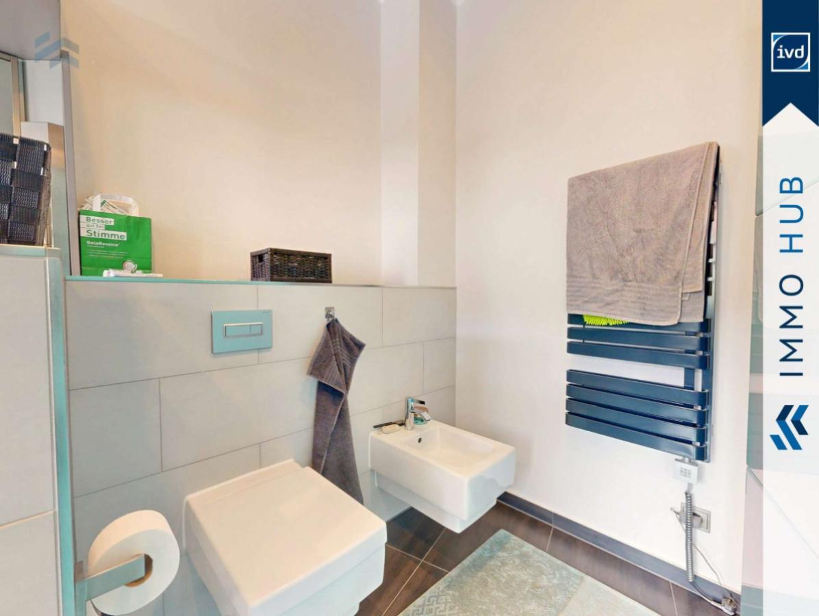 Toilette und Bidet