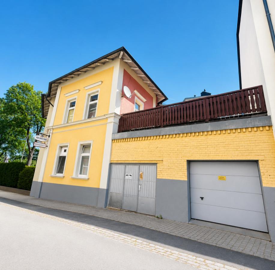 Rückseite Hinten