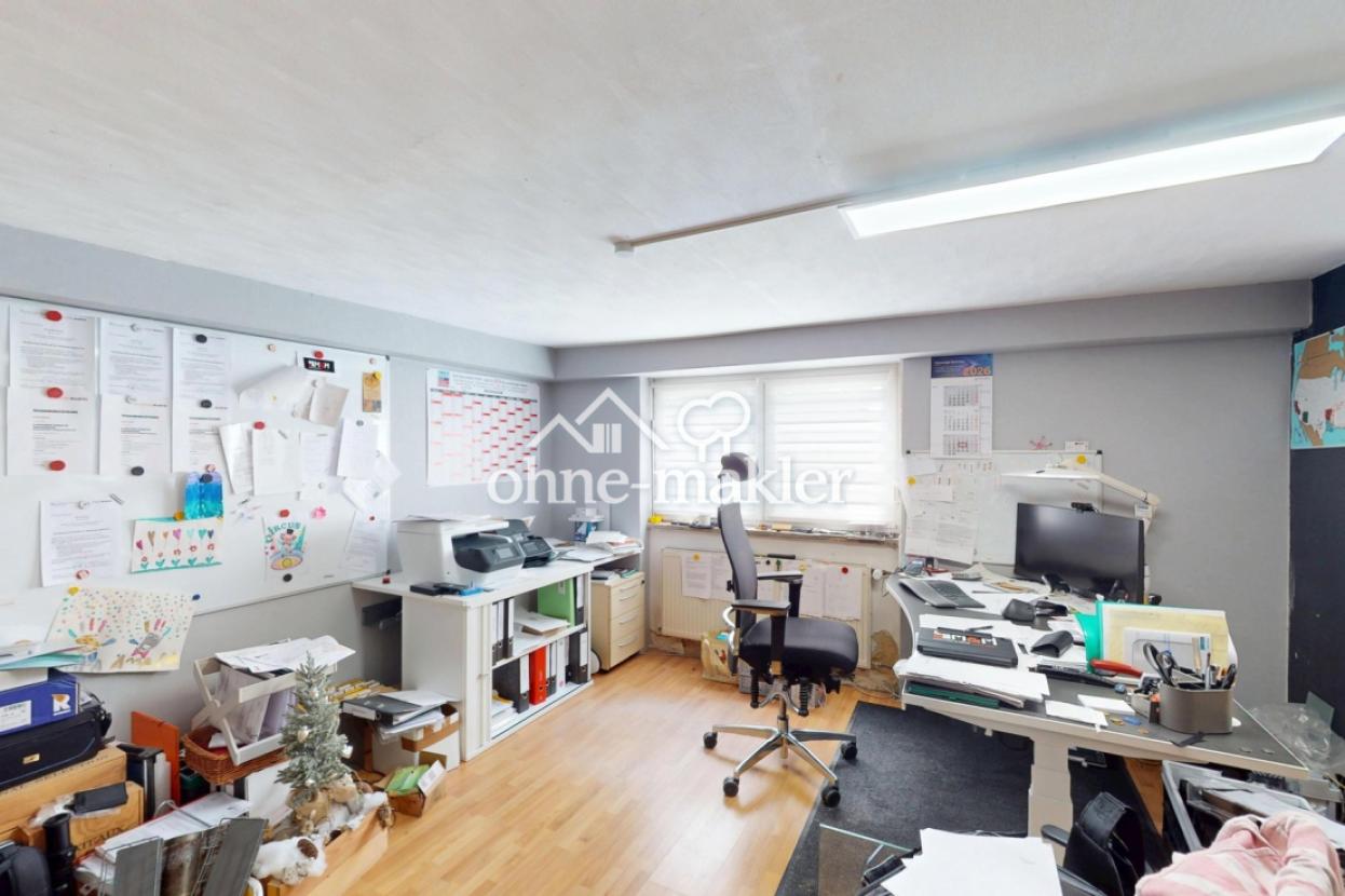 Büro im UG