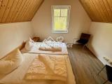Schlafzimmer DG
