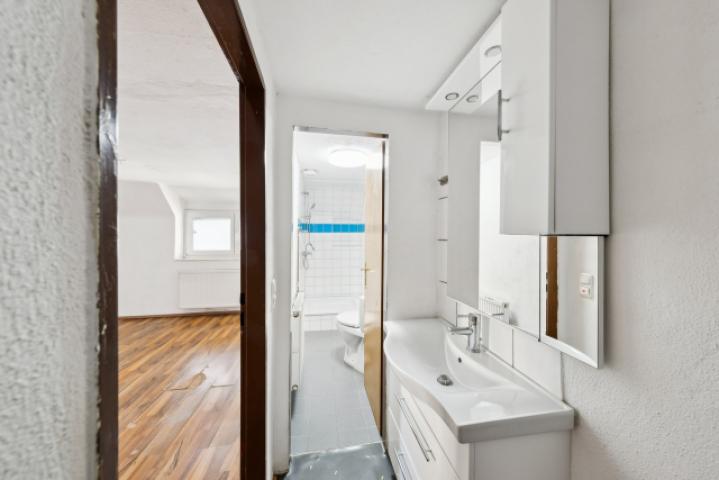 2. Haus Bad