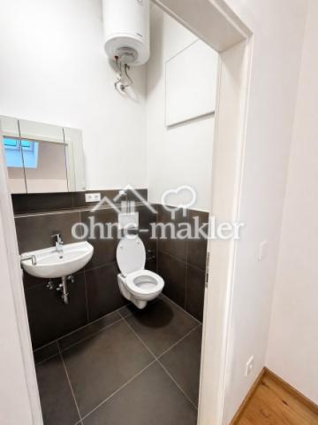 eignes Badezimmer mit Dusche