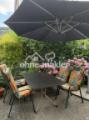 Gemütliche Terrasse im Grünen