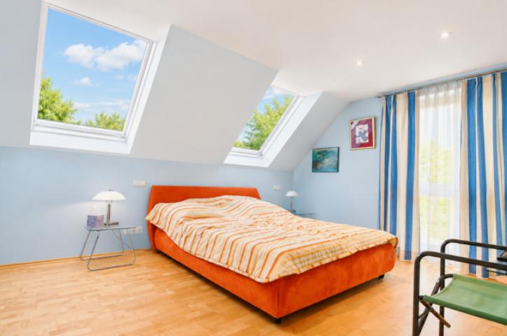 Schlafzimmer 2