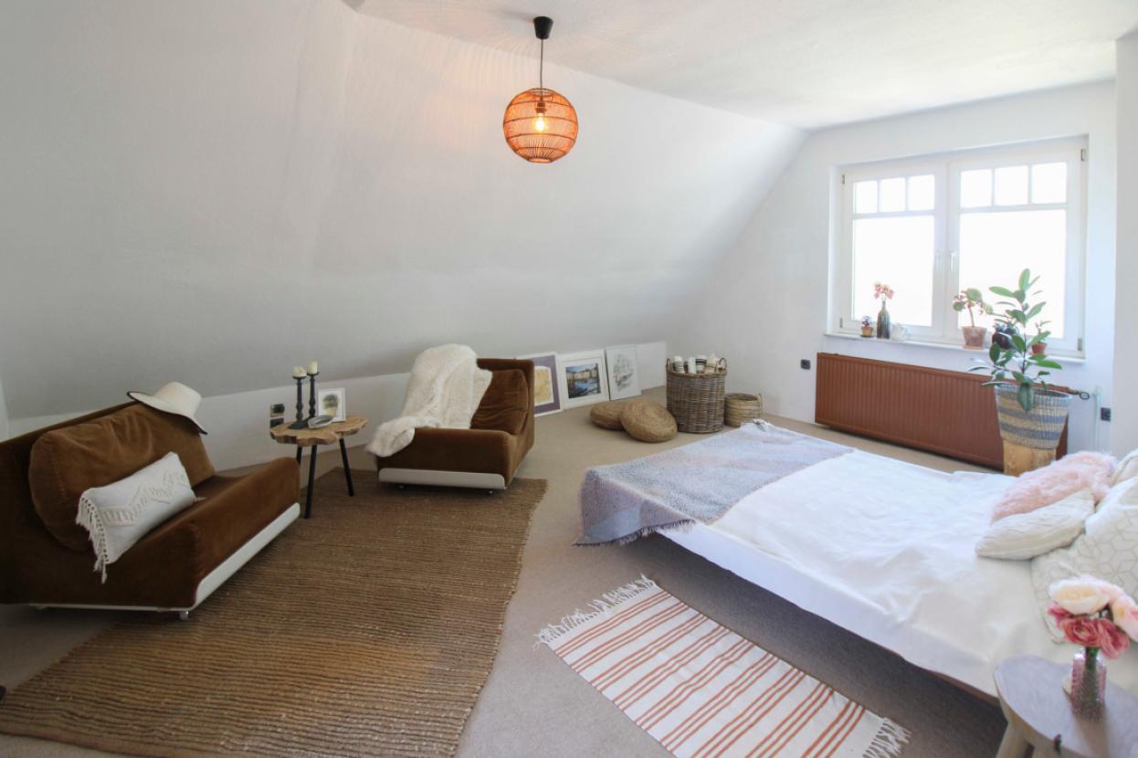 Schlafzimmer 2 DG