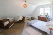 Schlafzimmer 2 DG