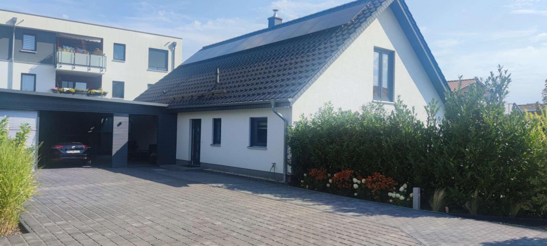 Auffahrt, Blick Richtung N