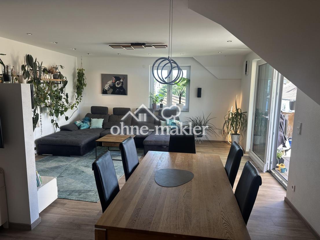 Wohnzimmer 4