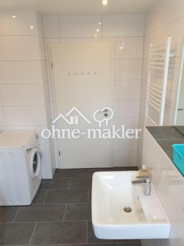 2. OG Bad 1 mit Badewanne