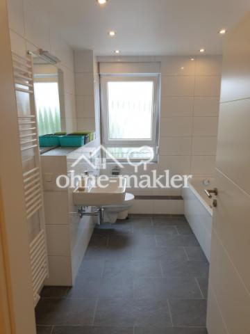 2. OG Bad 1 mit Badewanne