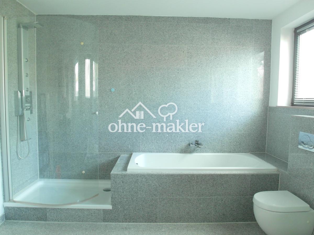 Badezimmer 2