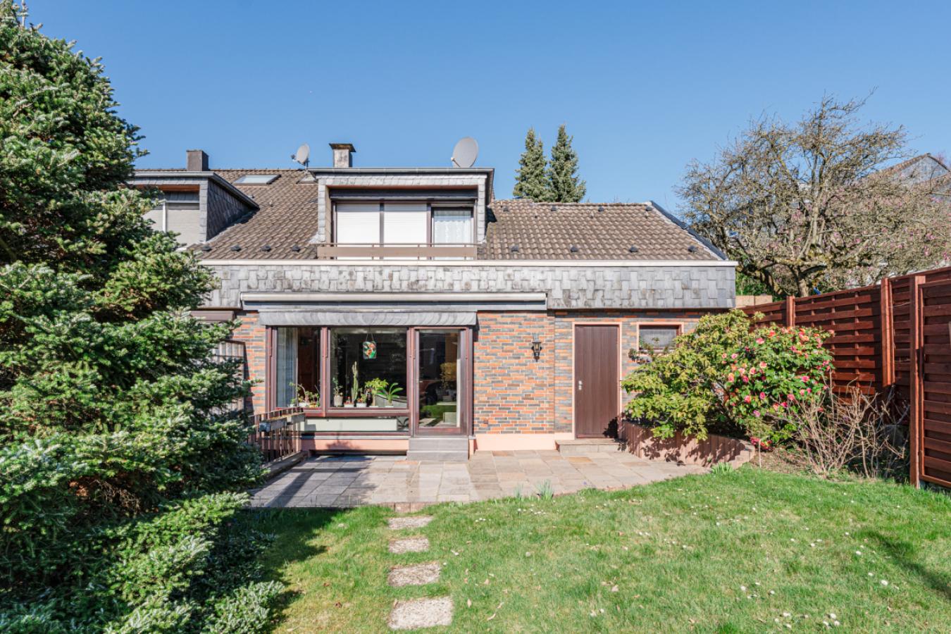 Haus Hinteransicht 
