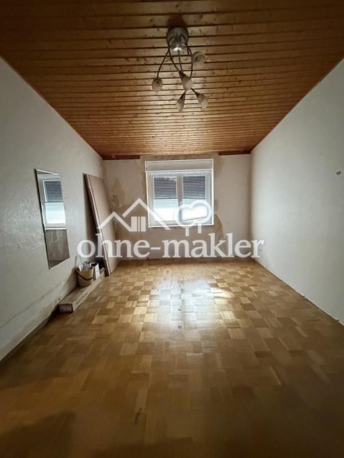 Schlafzimmer renovierungsbed.