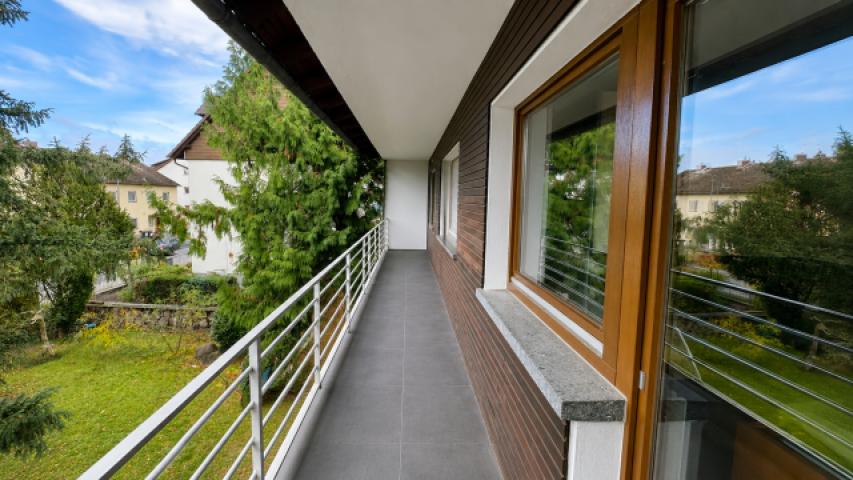Balkon OG