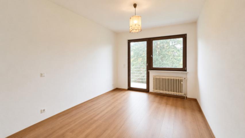 Schlafzimmer 4/4 OG
