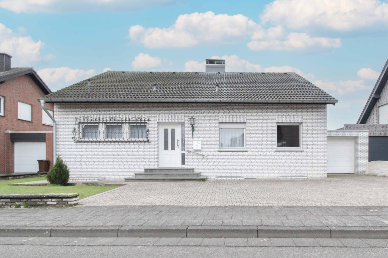 Hausvorderansicht