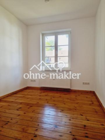 Erste Zimmer OG