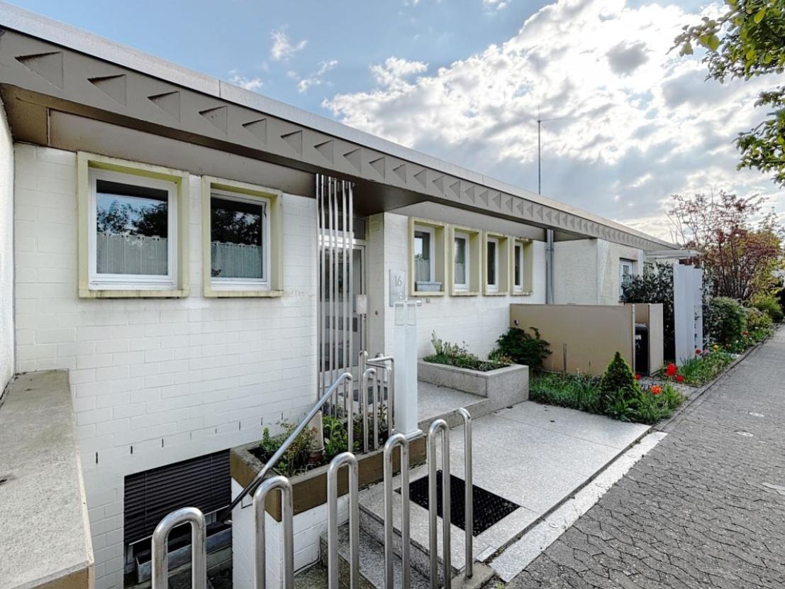 Architektenbungalow mit...