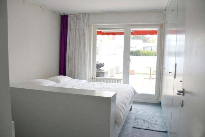 Schlafzimmer mit Terrassenzugang