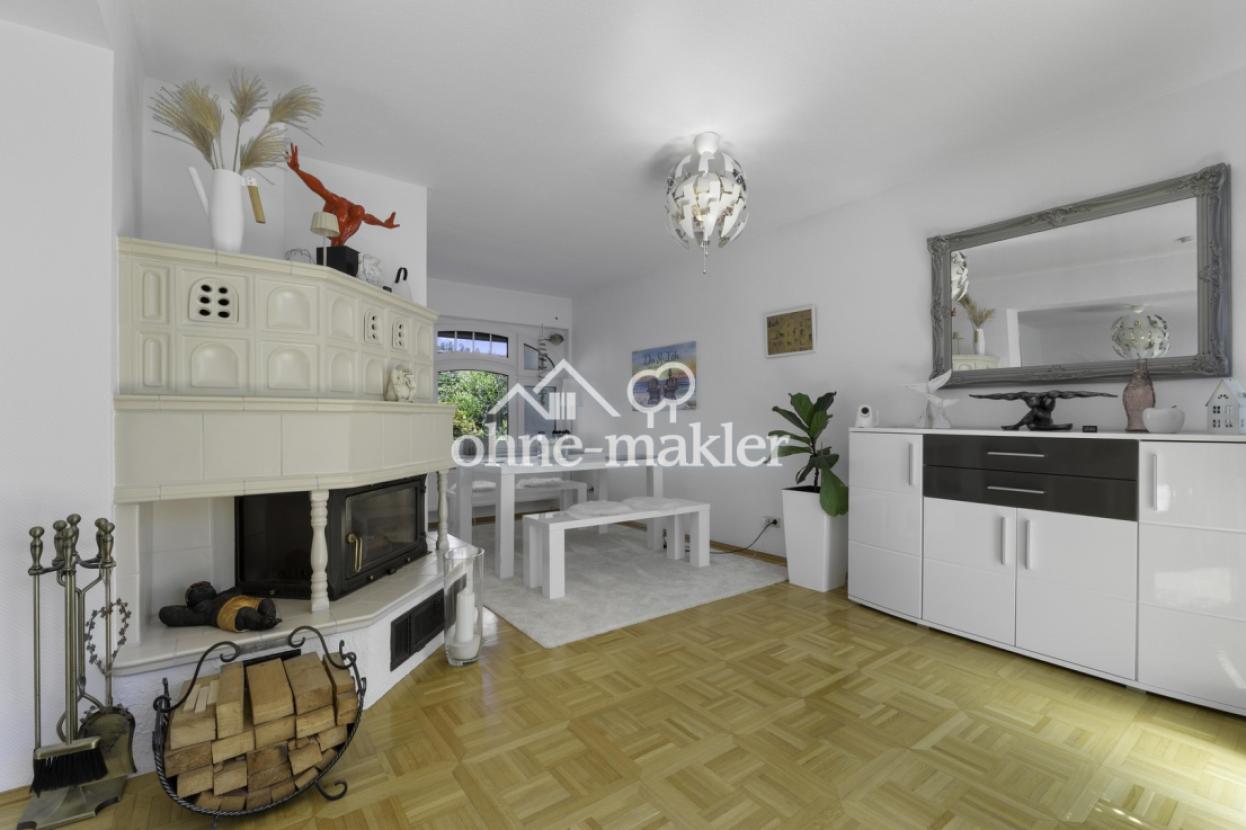 Kamin u. Essecke