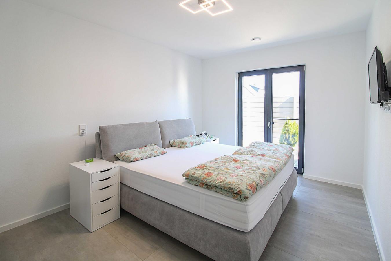 Schlafzimmer EG