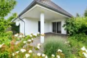 Garten mit Blick auf die Terrasse