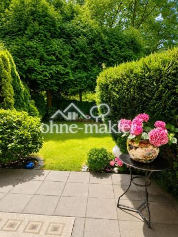 Terrasse mit Garten