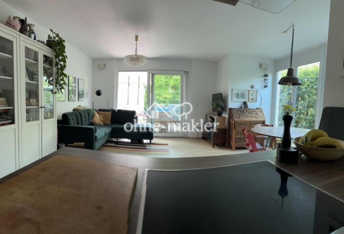 Wohnzimmer von der Küche aus
