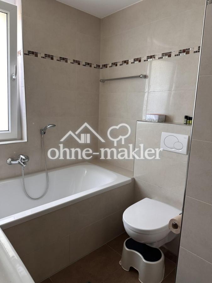 ... mit großer Badewanne