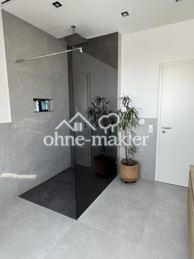 Badezimmer 2. OG