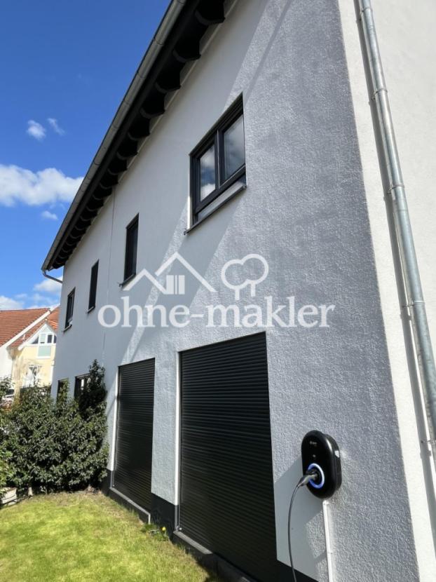 Haus mit Wallbox