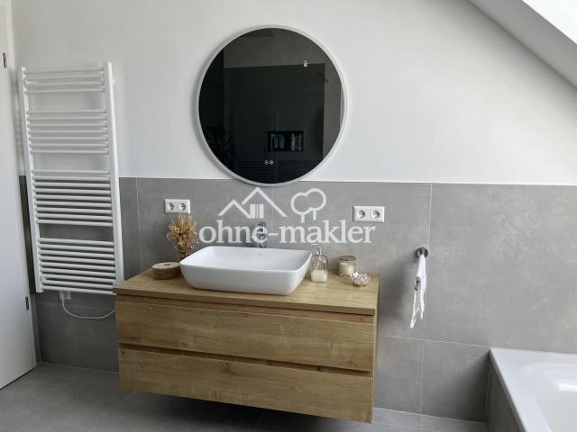 Badezimmer 2. OG