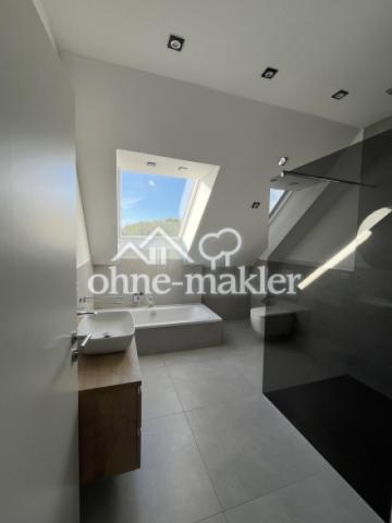 Badezimmer 2. OG