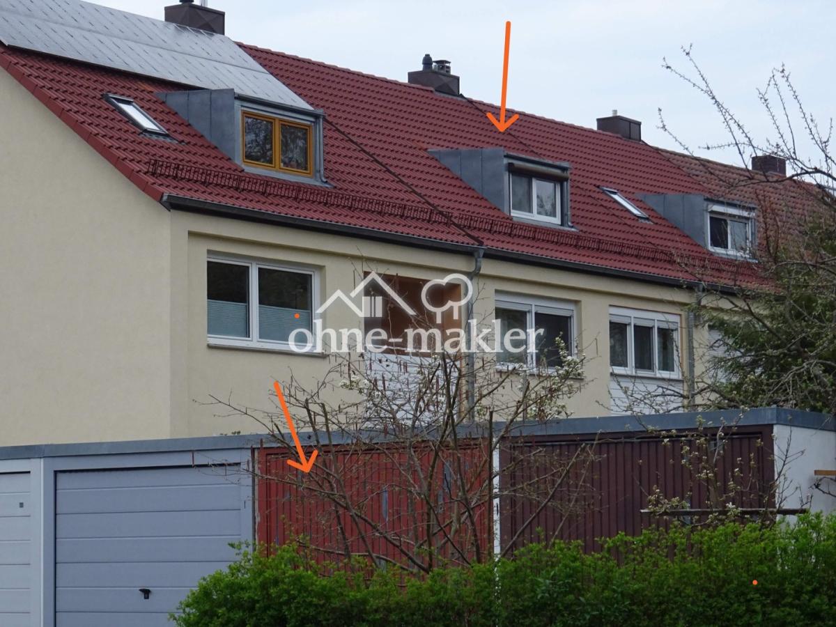 RMH-2tes v. links mit Garage