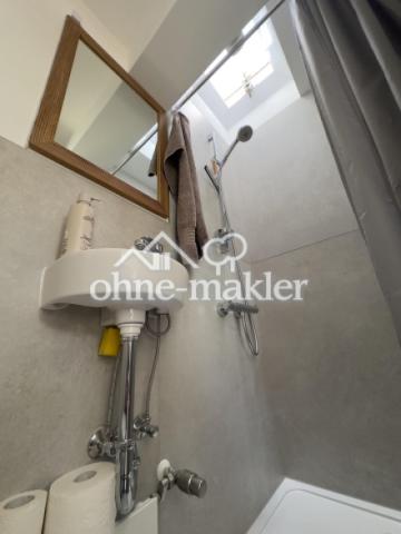 Fenster Bad oben Vorderhaus