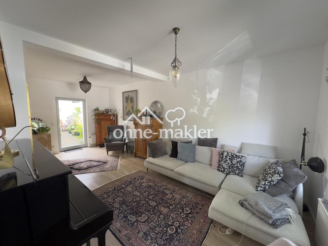 Wohnzimmer  Vorderhaus