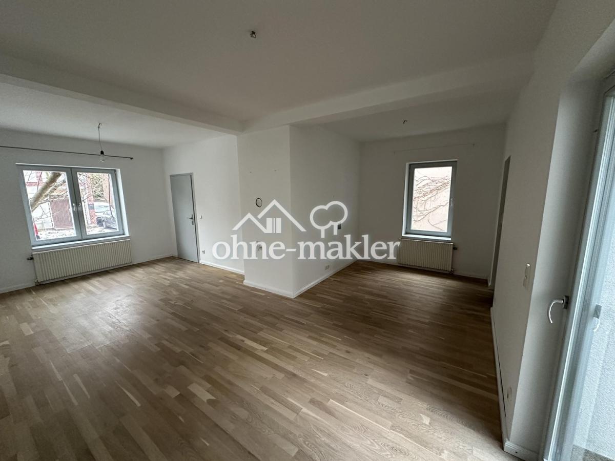 Wohnzimmer Vorderhaus