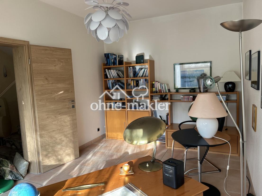 Arbeitszimmer