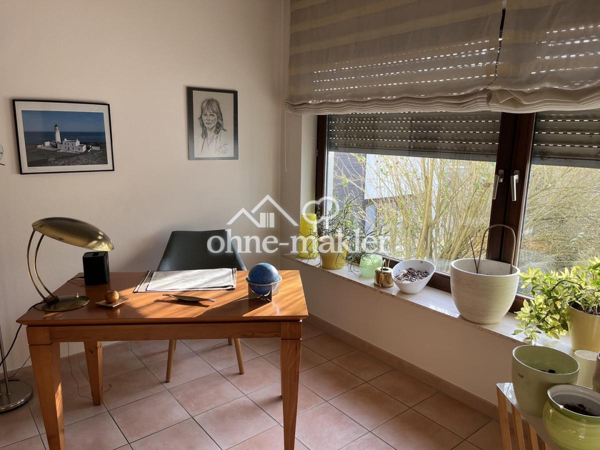 Arbeitszimmer