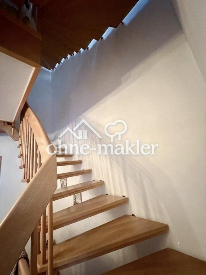 Treppe zum 1.OG