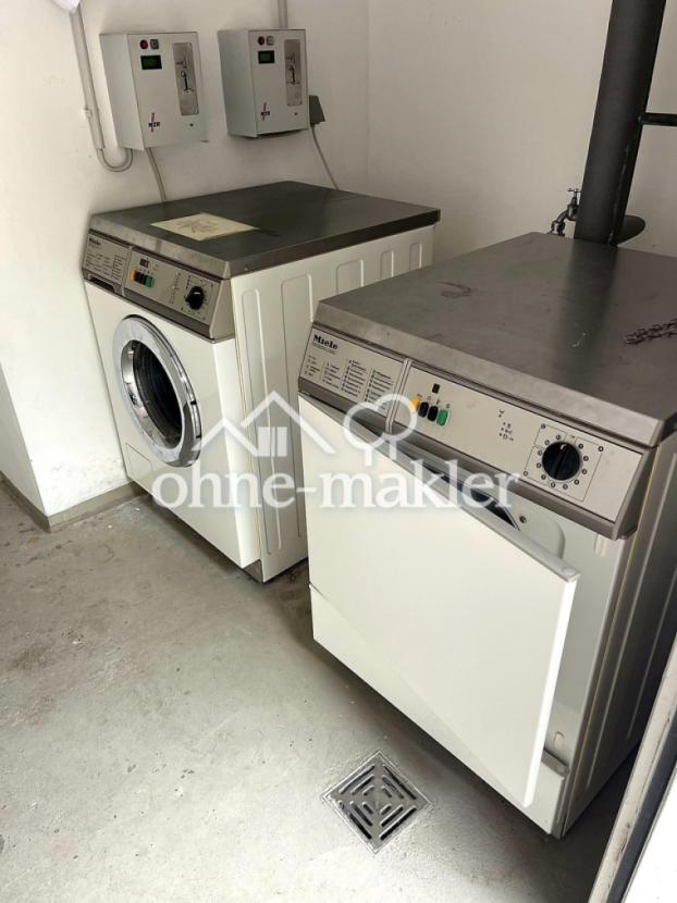 Waschmaschine und Trockner