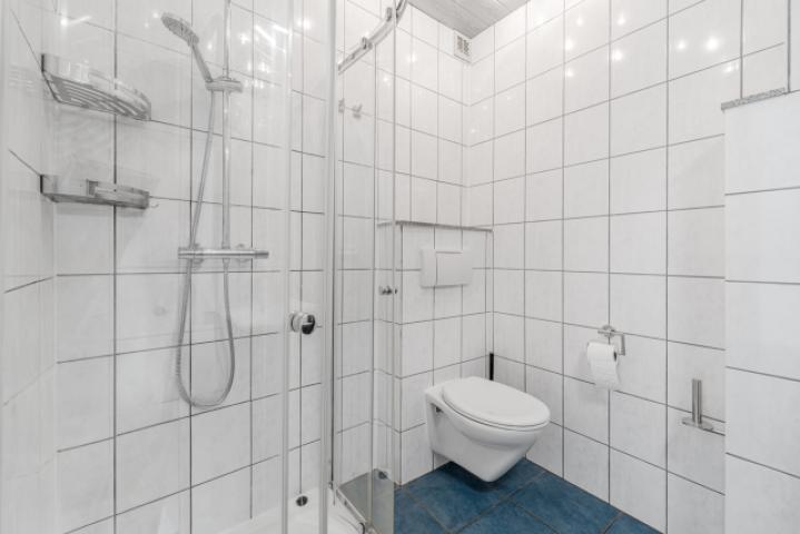 Badezimmer EG