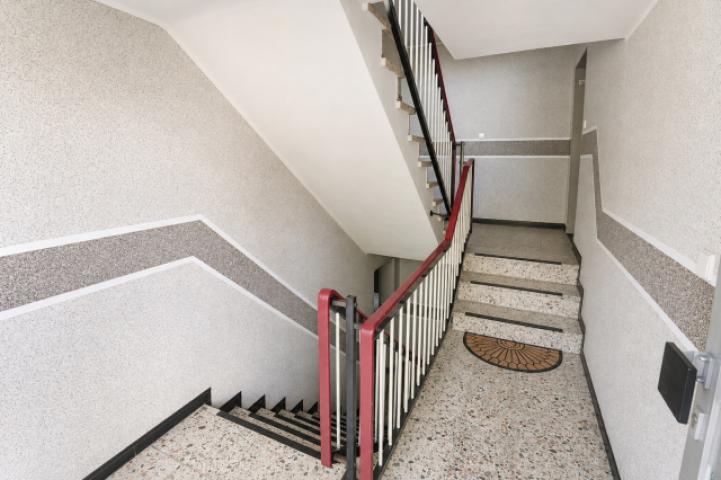 Das gepflegte Treppenhaus