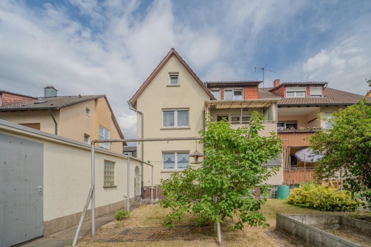 Hausrückseite